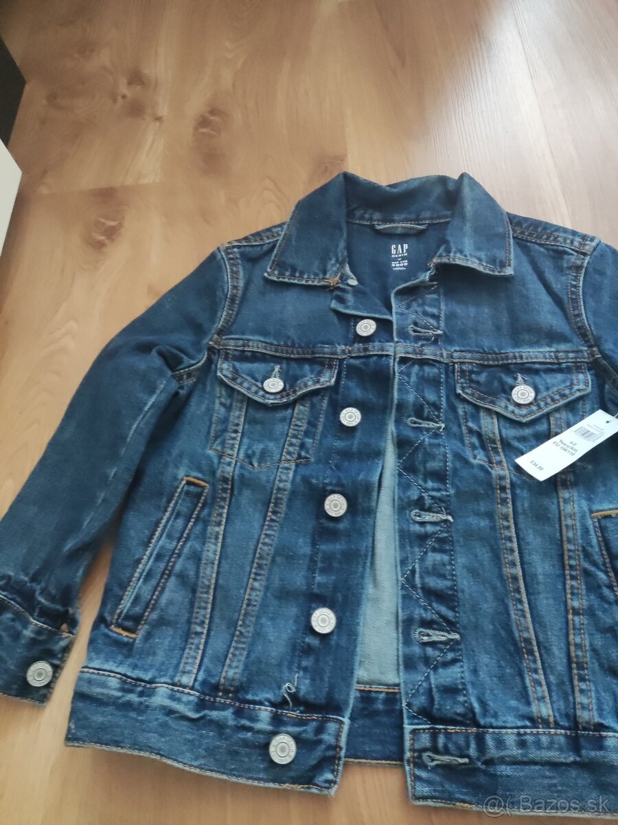 Riflová bunda a rifle Gap