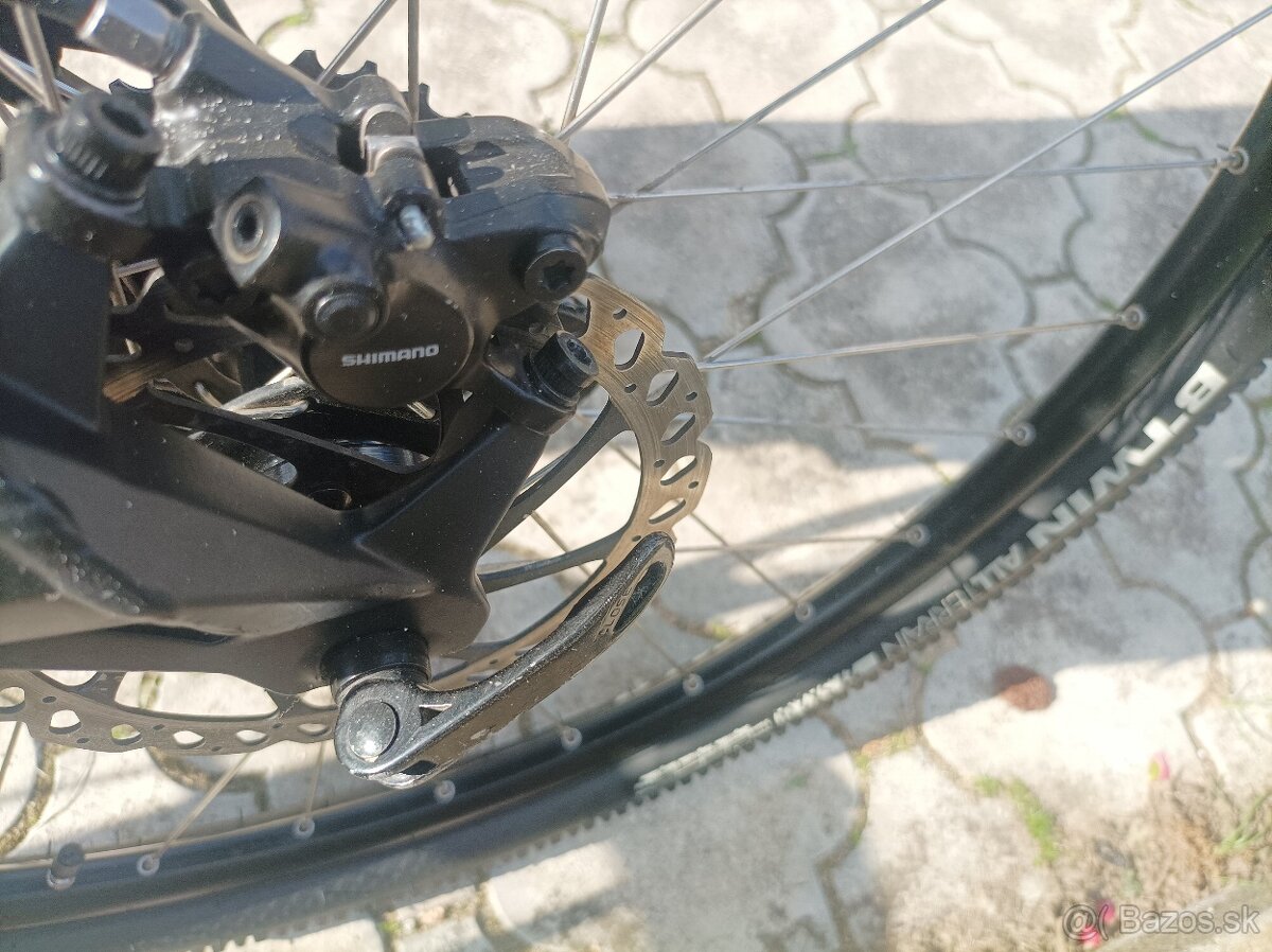 Celodpruženy bicykel Btwin 530