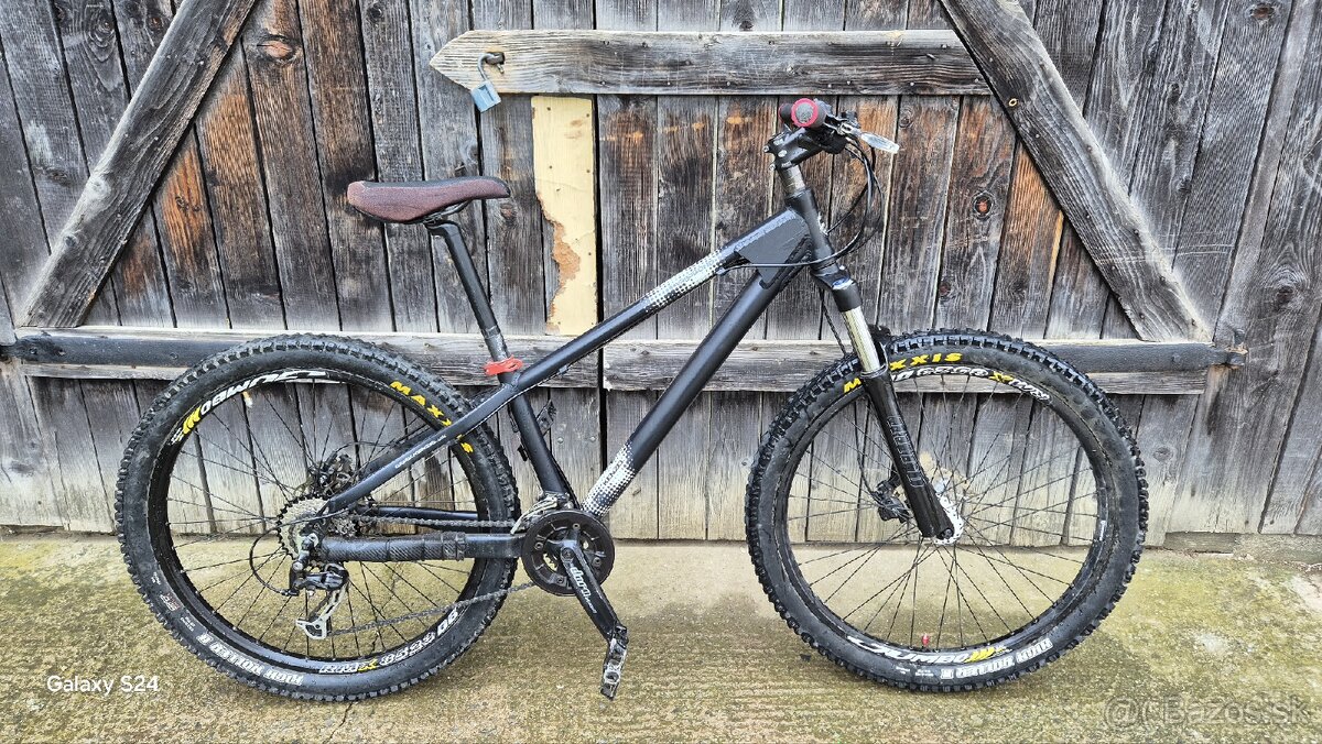Horský bicykel Kenzel Vagabond