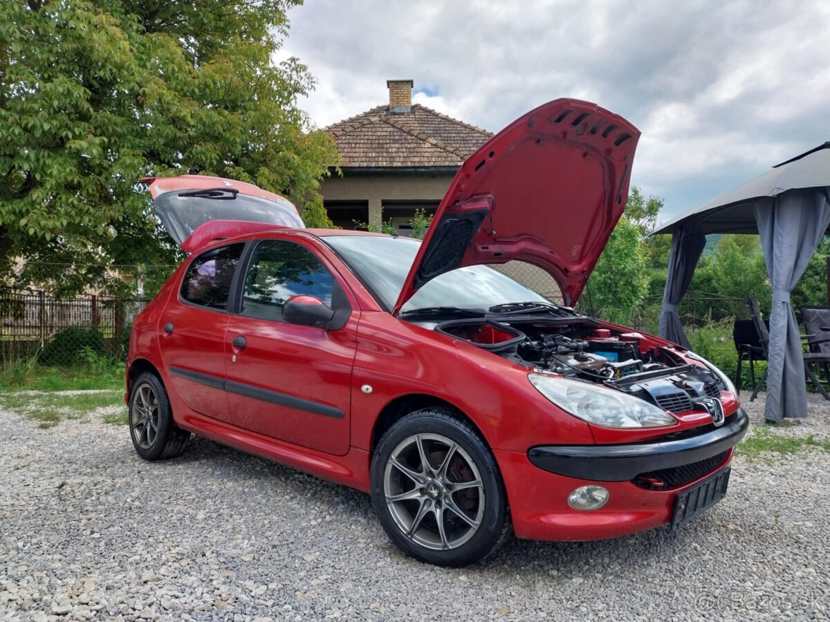 Peugeot 206 na diely