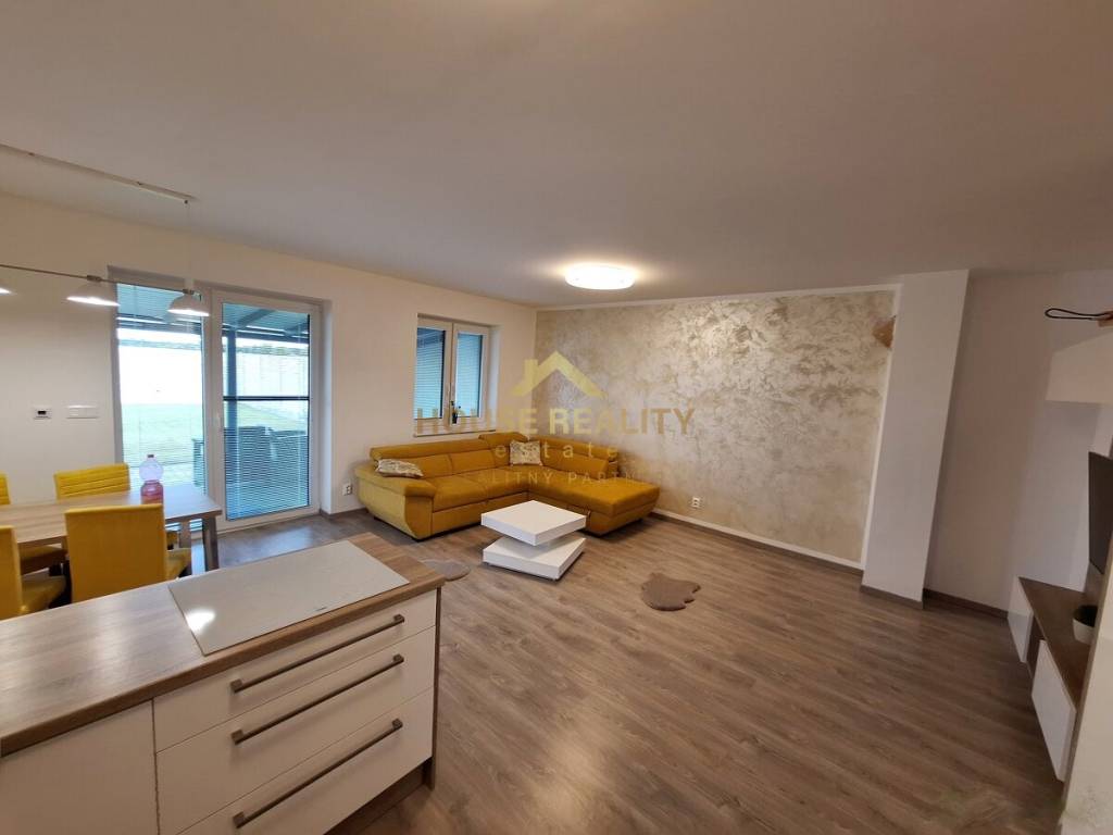 Prenájom 3 izbový rodinný dom, Miloslavov, ulica Bottova, ok