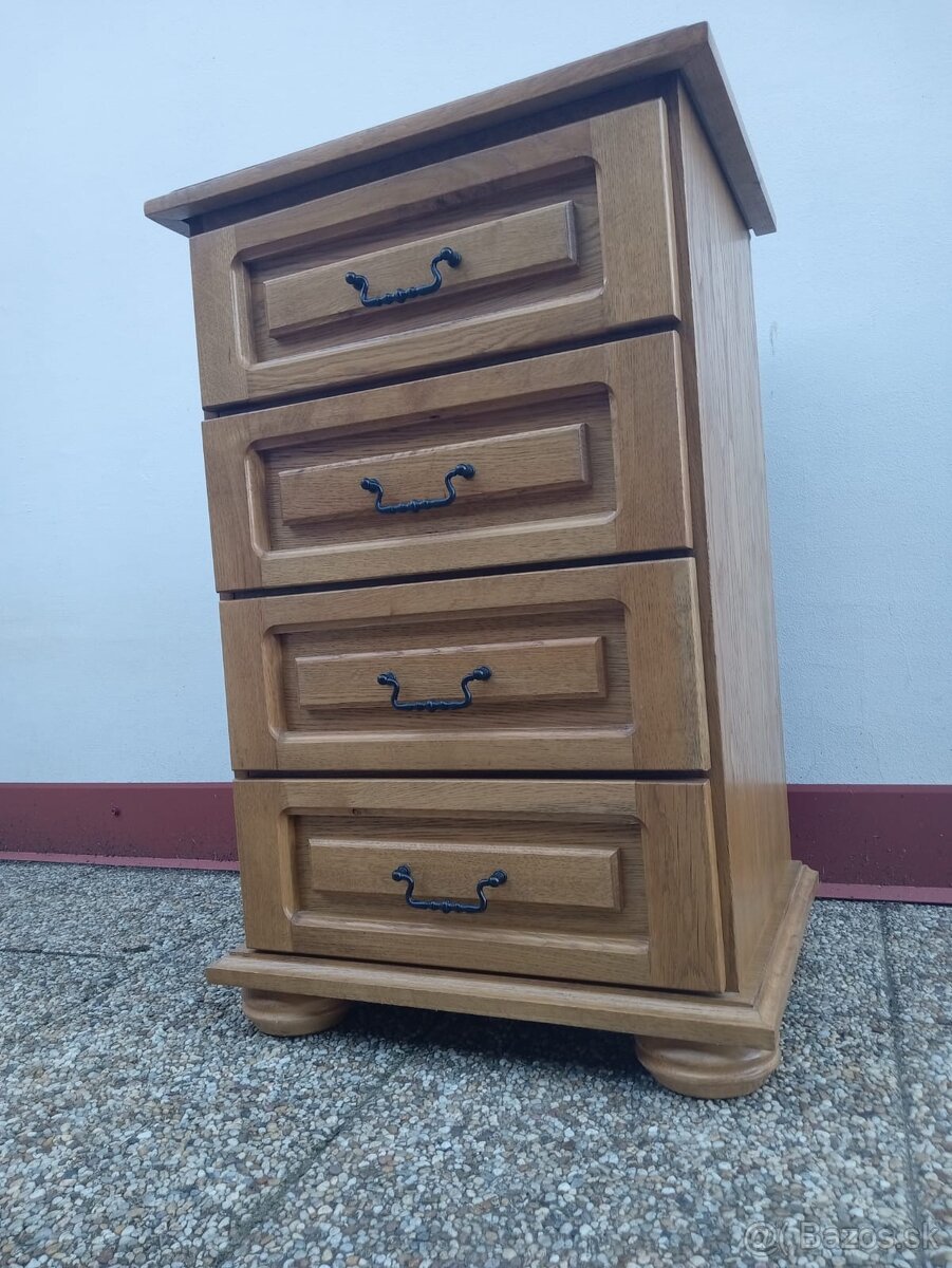 Rustikálna komoda, nábytok z masivu