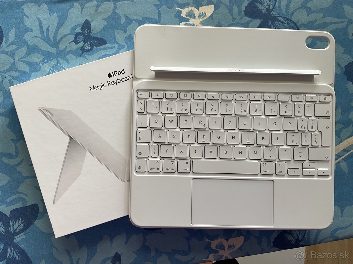 Apple magic keyboard folio+krabica+nabíjačka