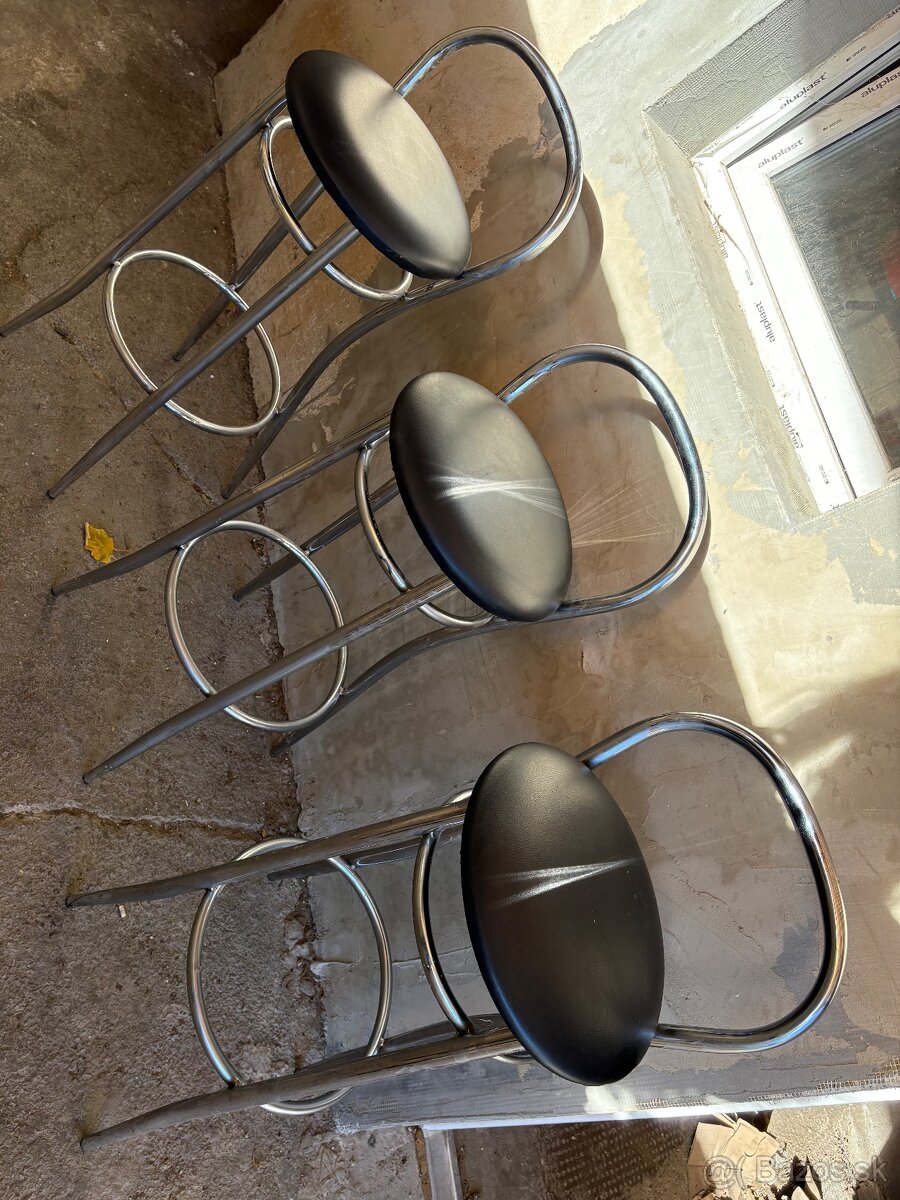 Predám barové stoličky