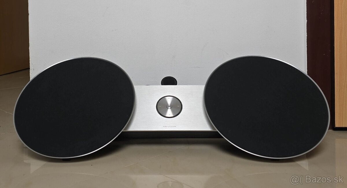 Bang & Olufsen BeoSound 8