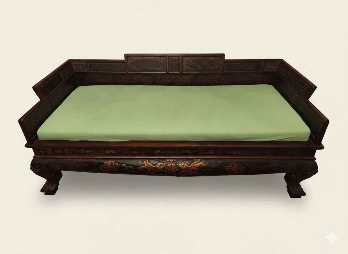 Unikátna starožitná čínska posteľ