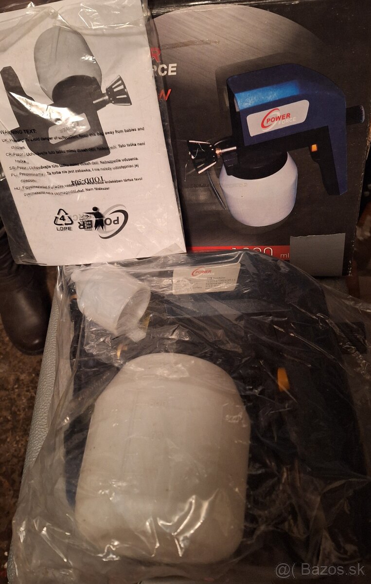 Striekacia pištoľ na farbu Power Force