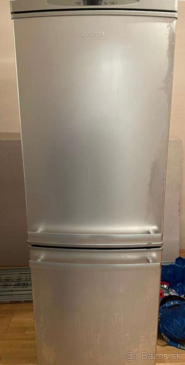 gorenje mraznicka ide / chladnicka pokazena