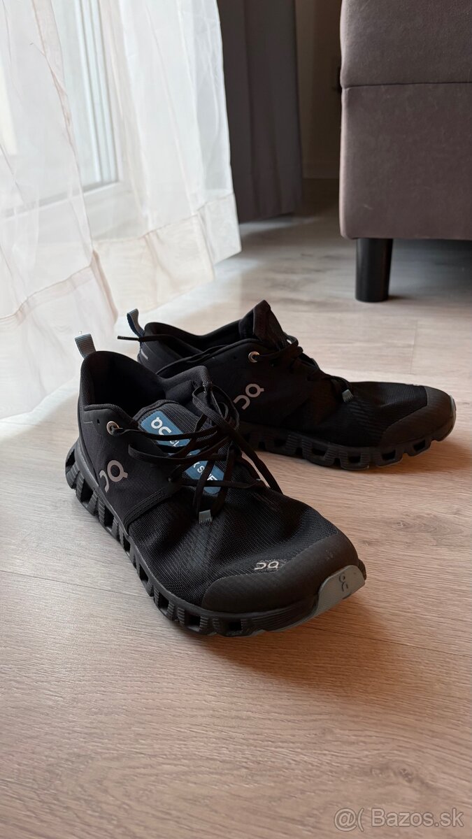 Bežecké tenisky W Cloud X 3 Shift