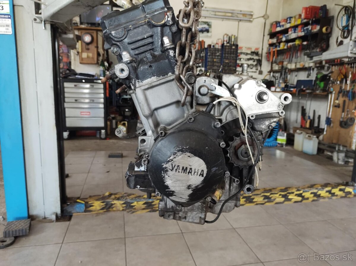 motor a iné