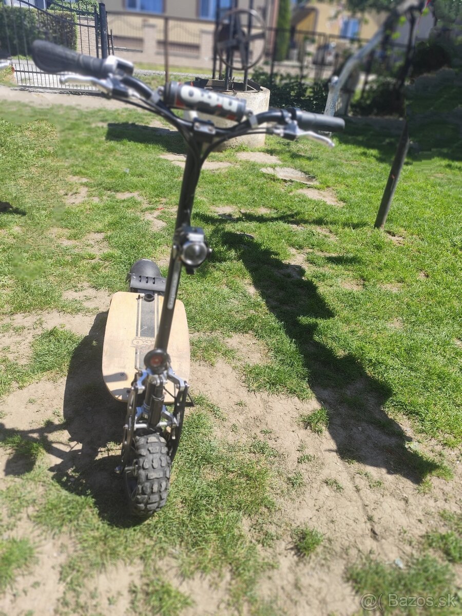 Elektricka kolobežka