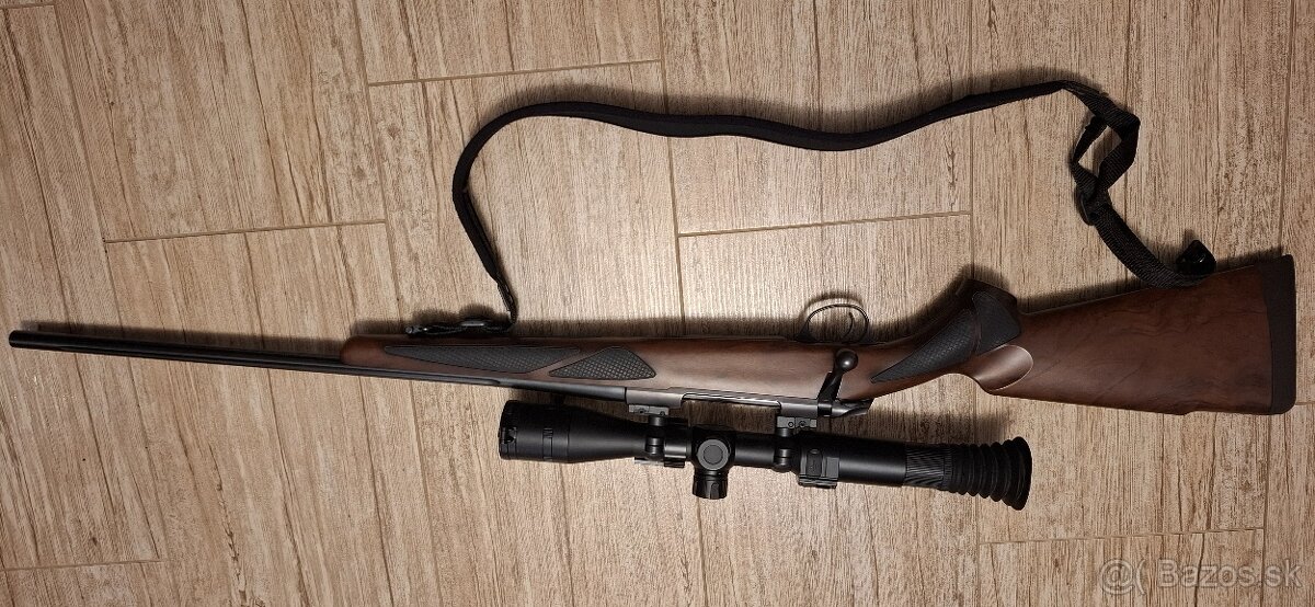 Predám Sako 85 synthetic black 270win