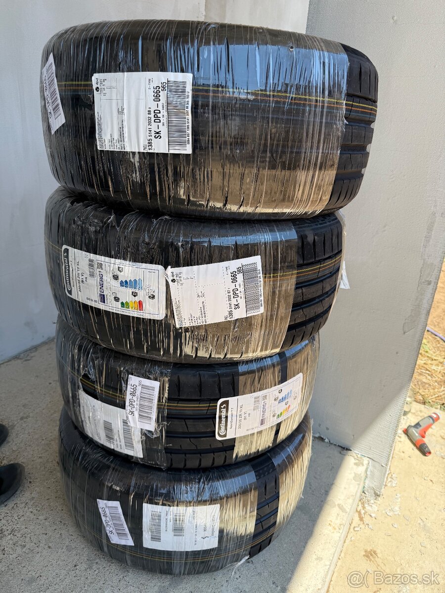 Cisto nove Continental SportContact 7 235/35 R19