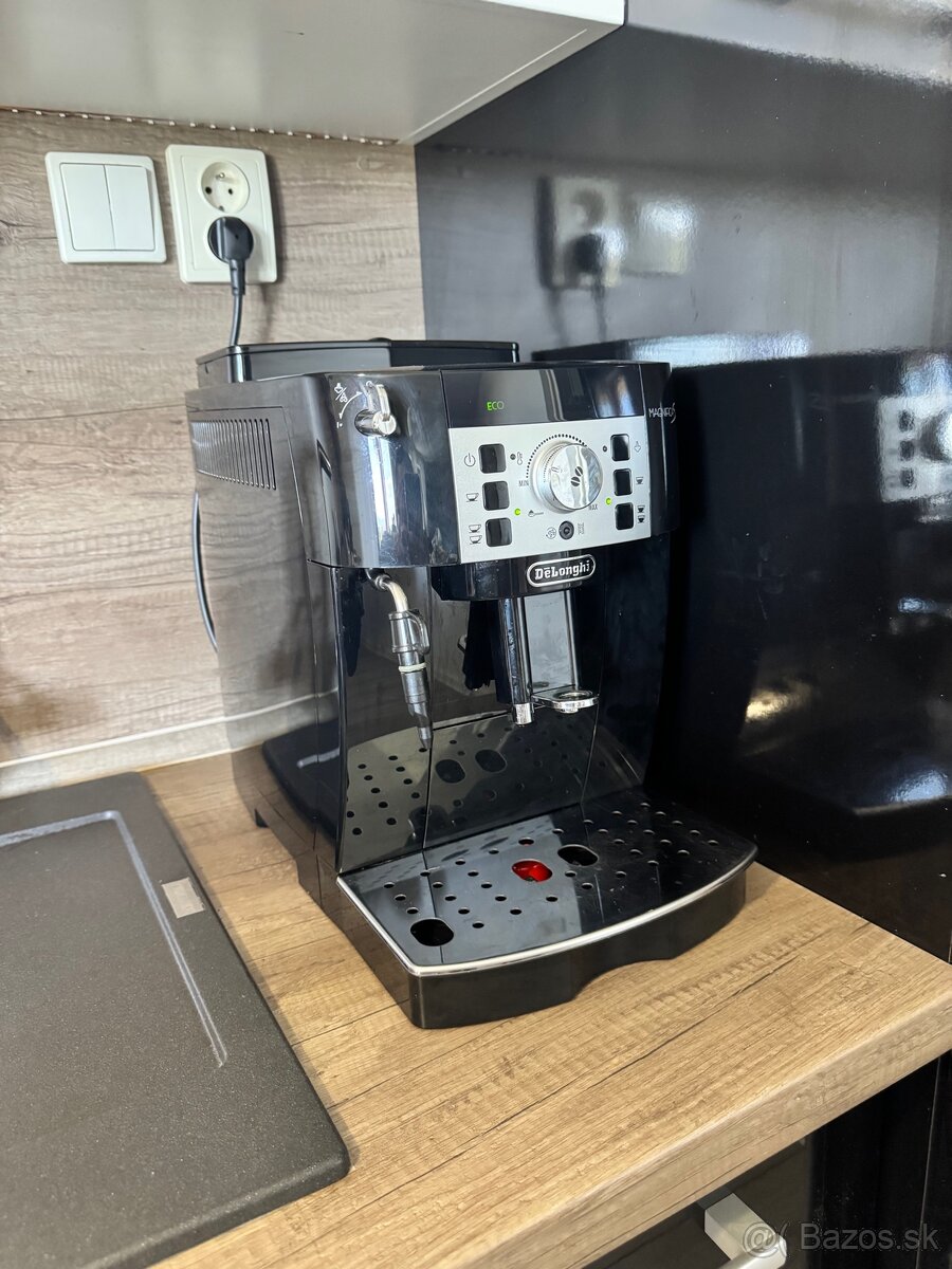 De'Longhi Magnifica S