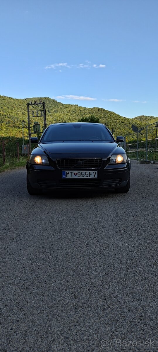 Volvo S40