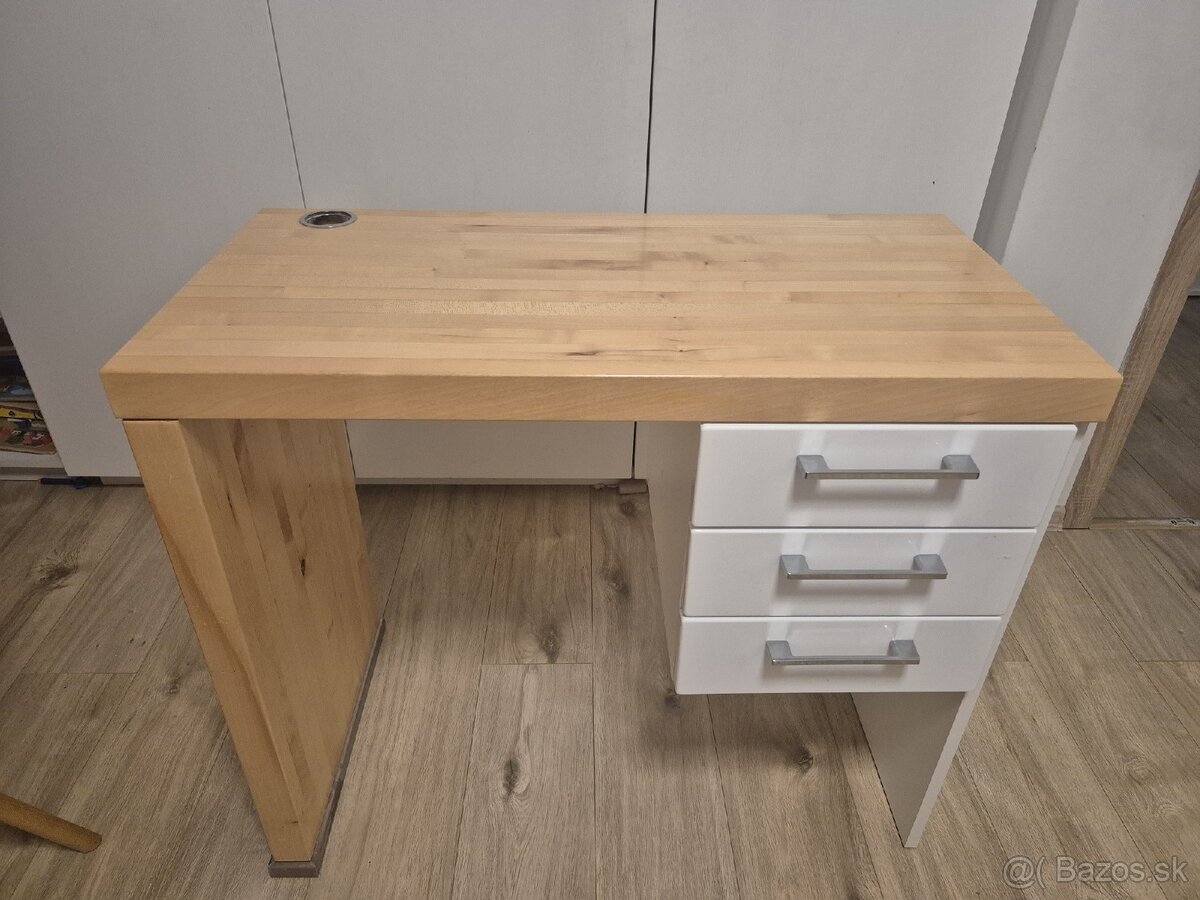 Predám písací stôl 90×45×77 cm