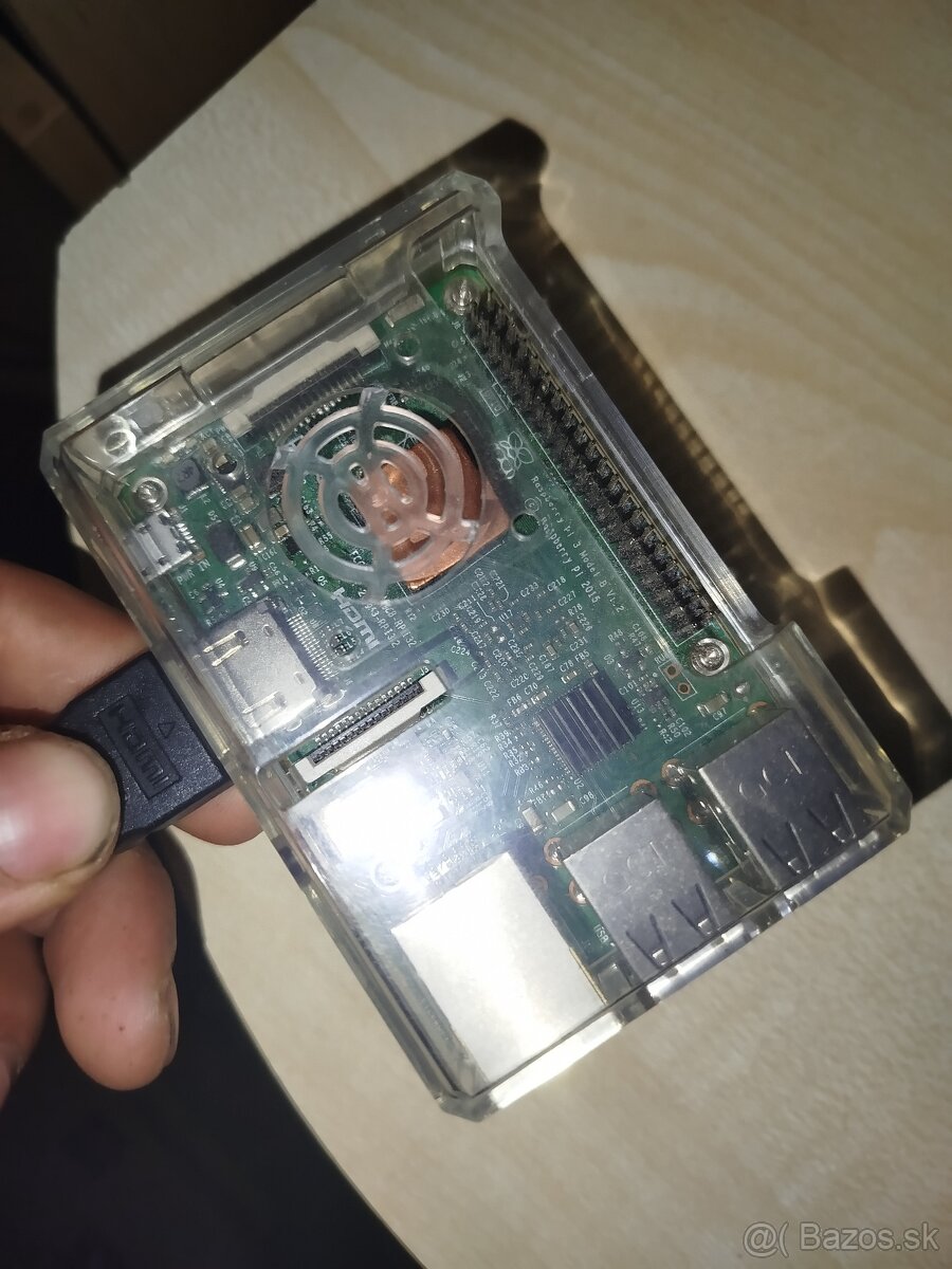 Raspberry pi 3 v 1.2 4jadro