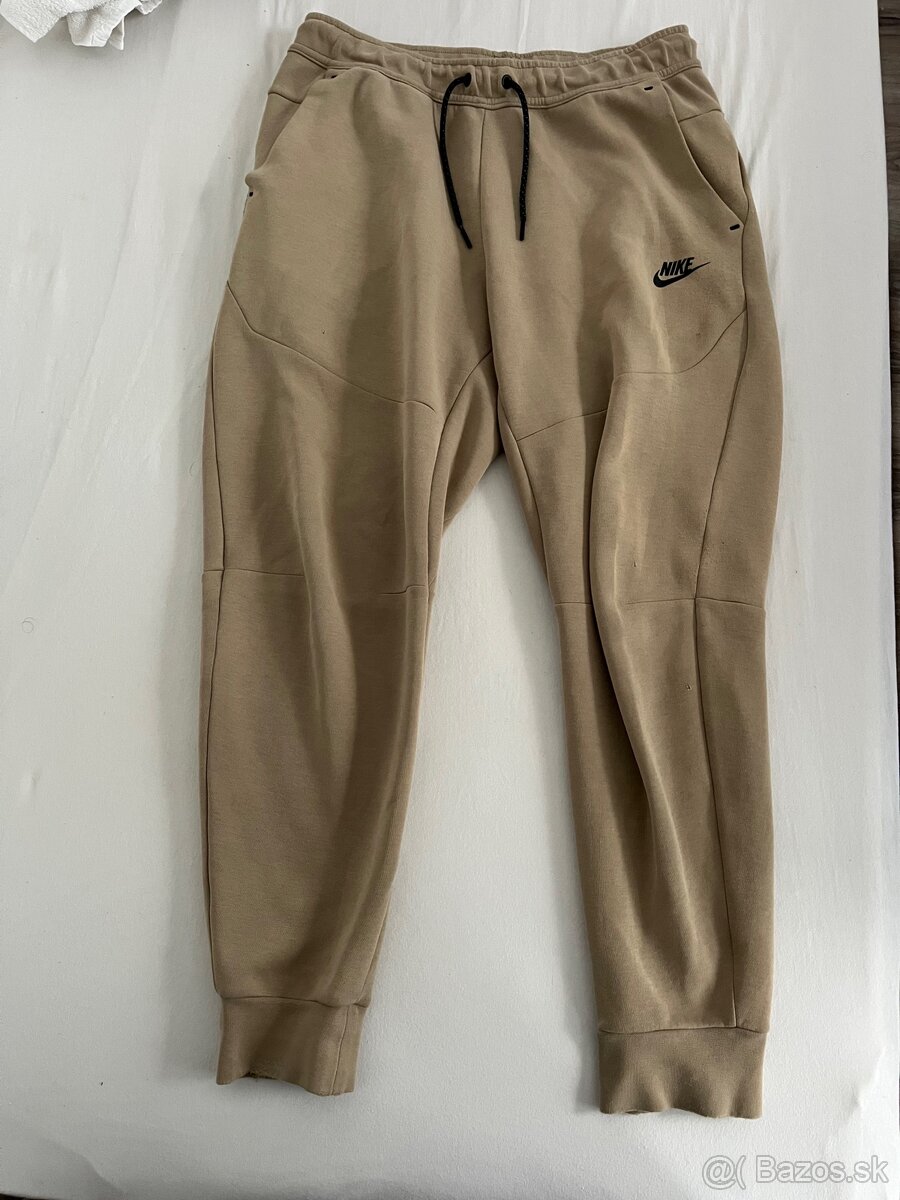 Nike tech fleece
