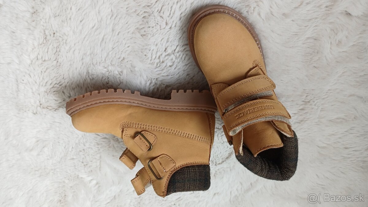 Detska turisticka obuv