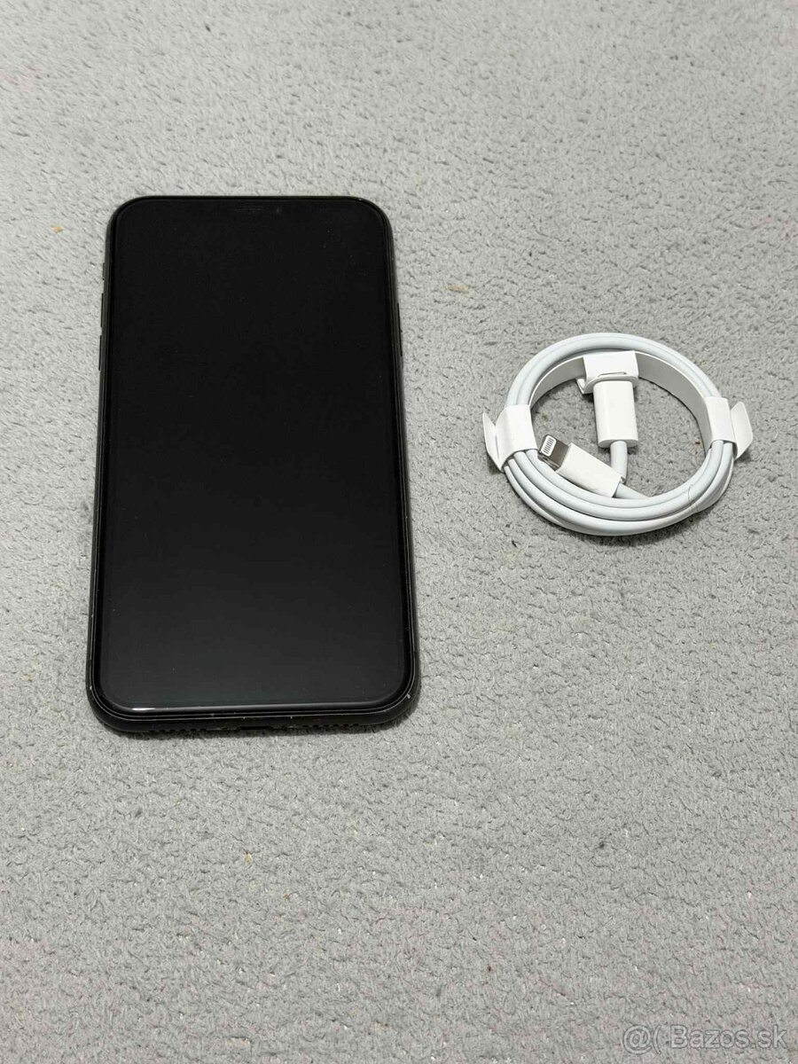 Predám iphone 11 128GB čierny používaný základne známky