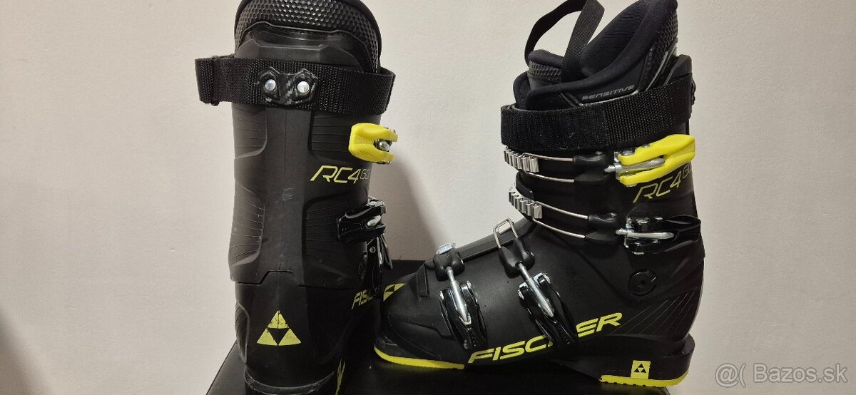 Detské lyžiarky Fischer RC4, flex 60 veľkosť 245 (EU 38,5),