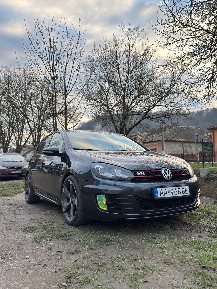 Volkswagen Golf 6 GTI DSG