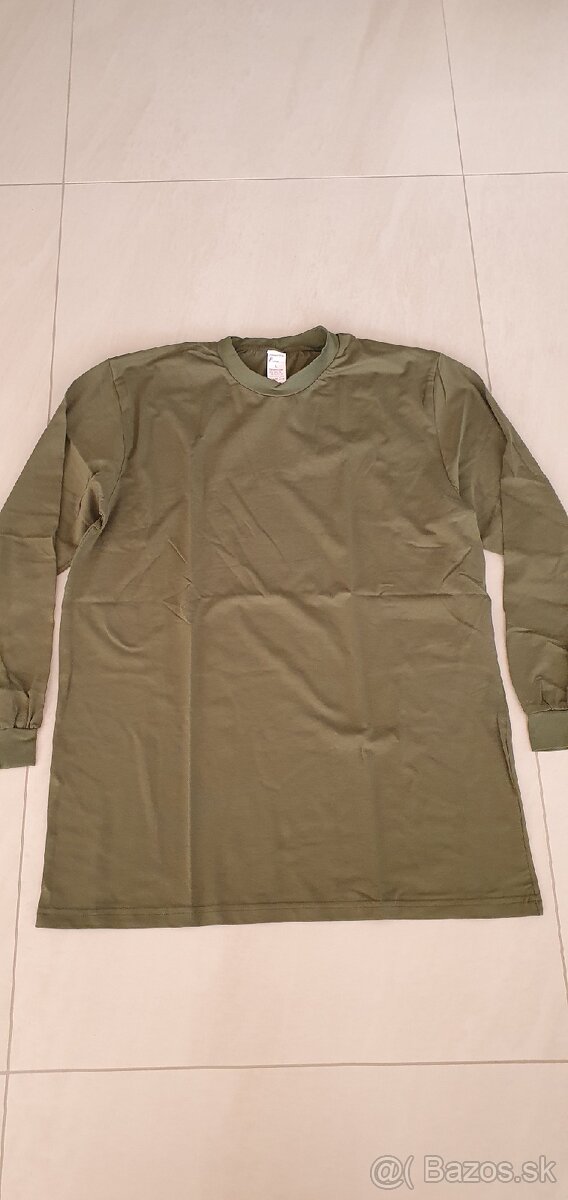 Vojenský nátelník, L