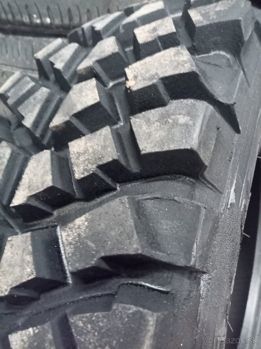 195/80 R 15 97 Q TRUCK 2000 4x4
