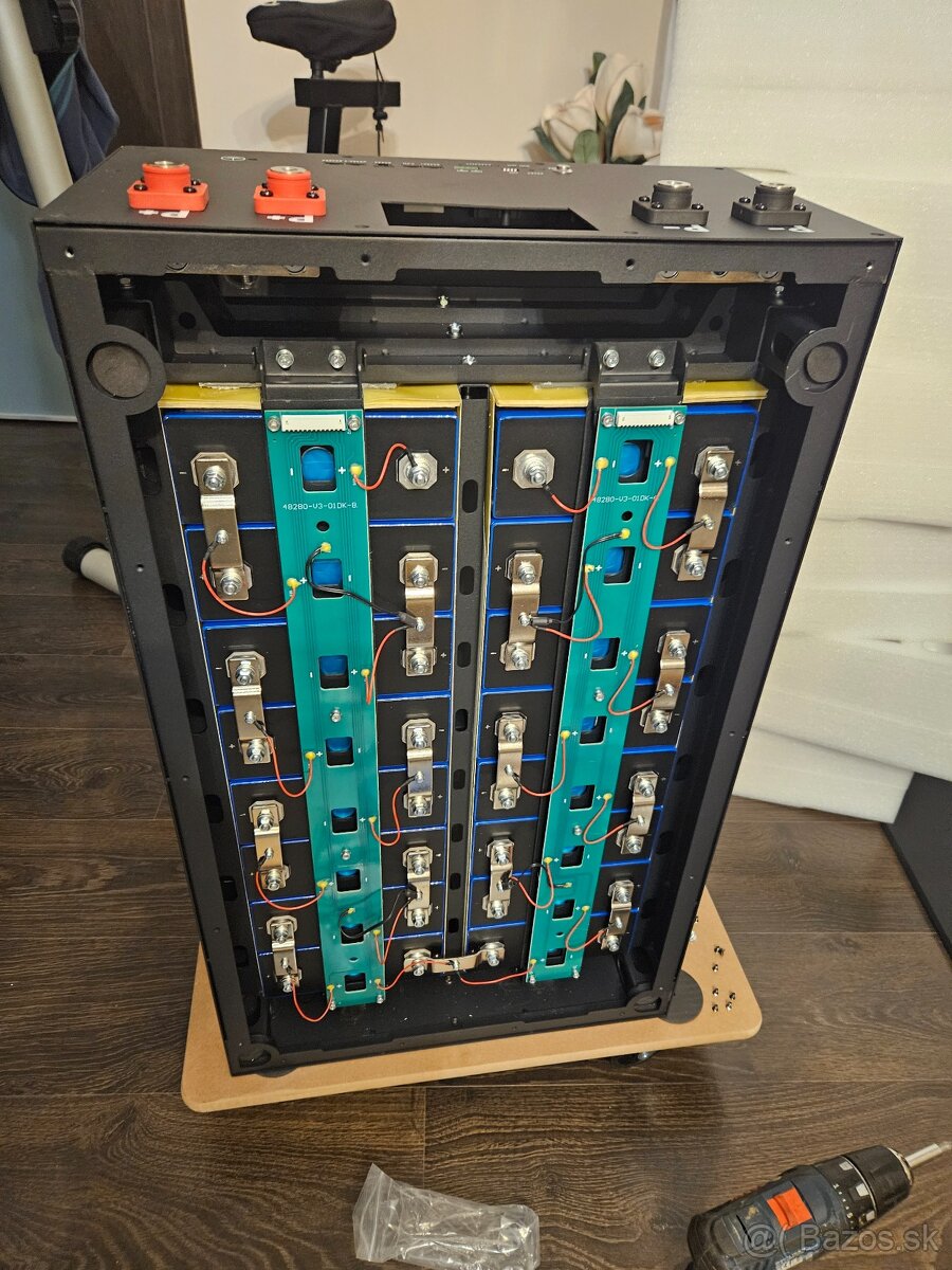 Predam nizkonapatovu LiFePo4 bateriu 15,8KW