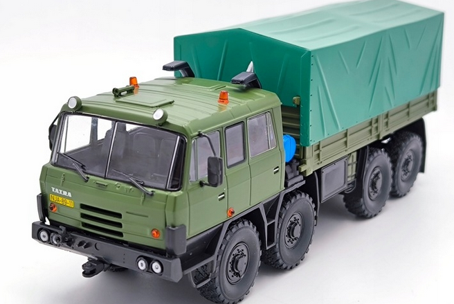 Tatra 815 VT 8x8 1:43 časopis