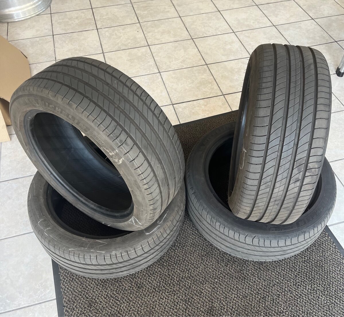 225/45 R17 Letne Michelin top
