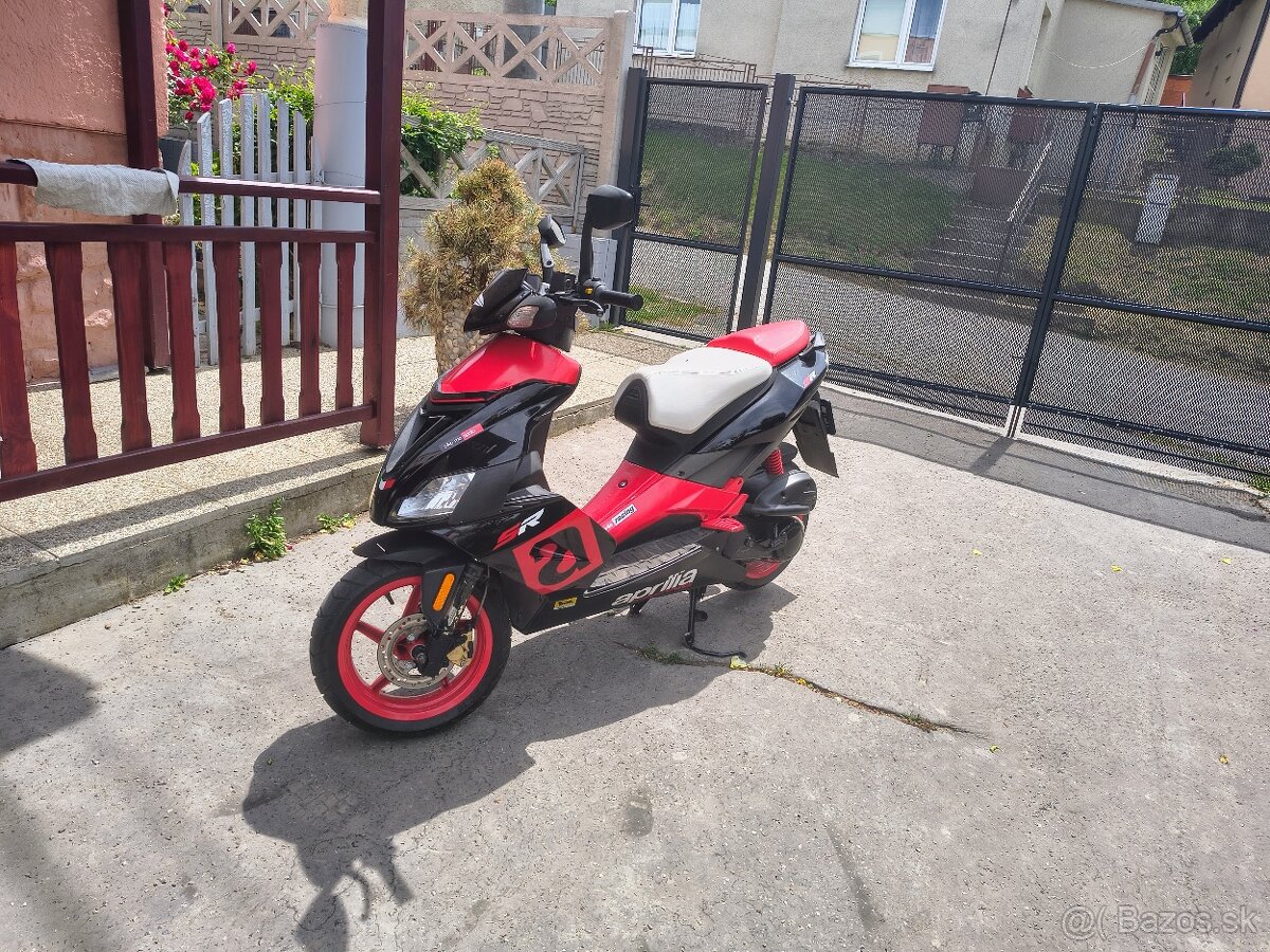 Aprilia sr 50r