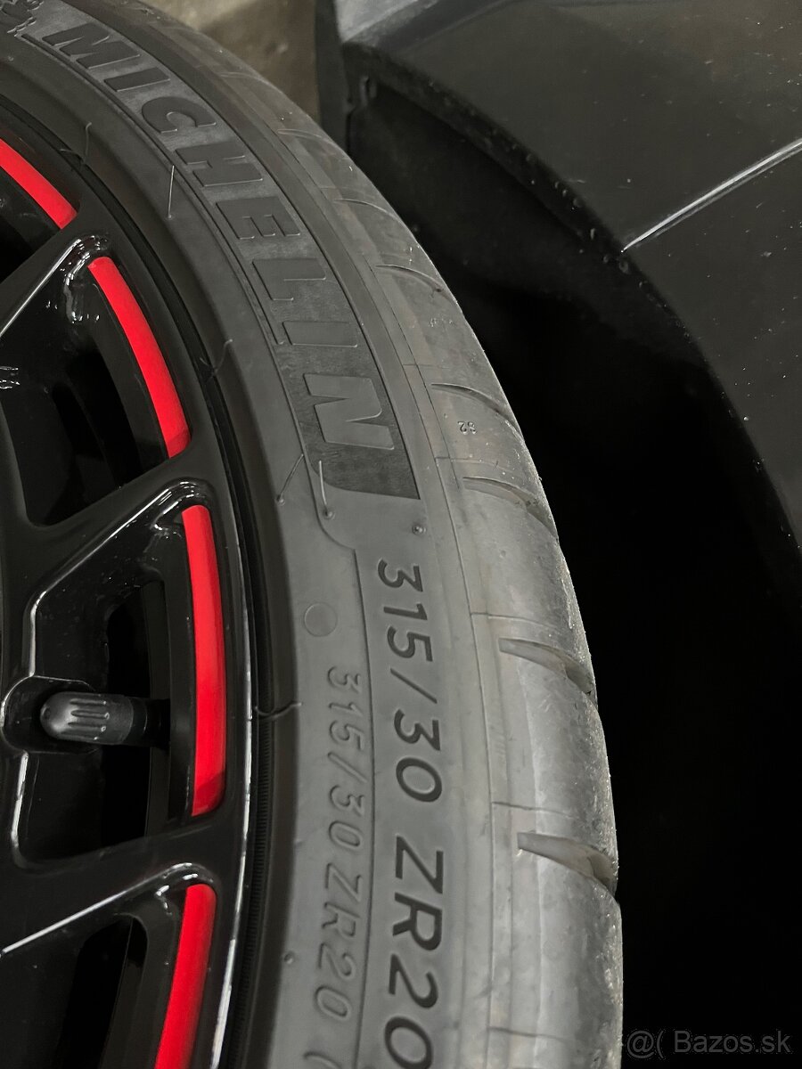 Michelin Pilot Sport 4S 315/30 R20