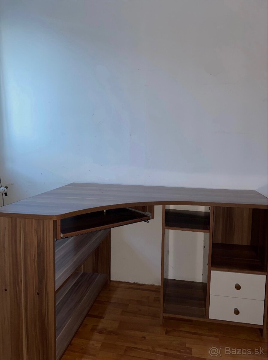 Pracovný Stolík
