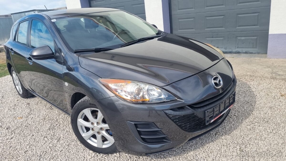 Mazda 3 1.6 benzín