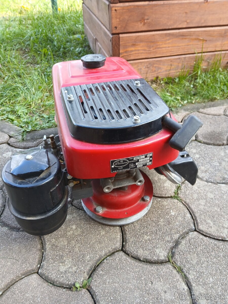 Motor na menšie traktory Diamon DHA 008/03 - 49 cm³