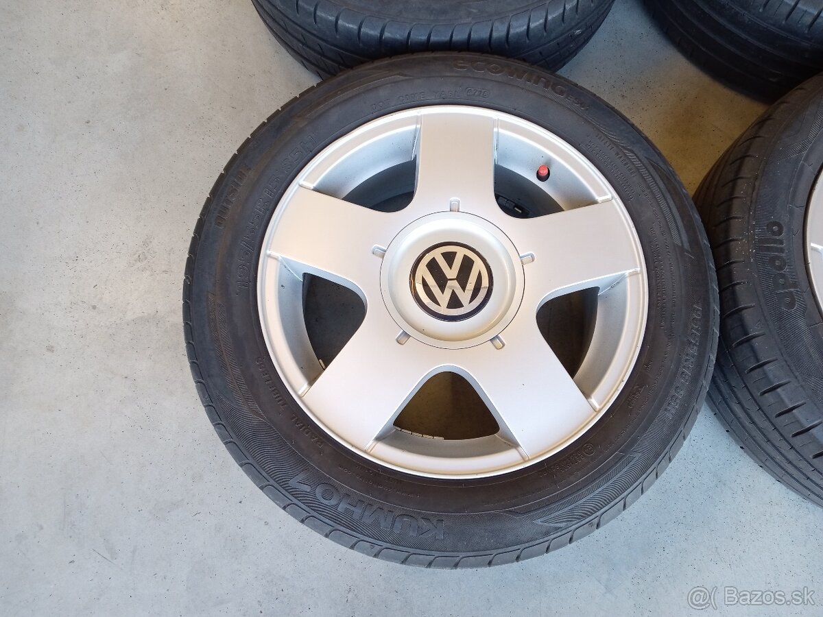 Letne ALU 5x100 R15 6J ET38 ORIGINAL VOLKSWAGEN POLO