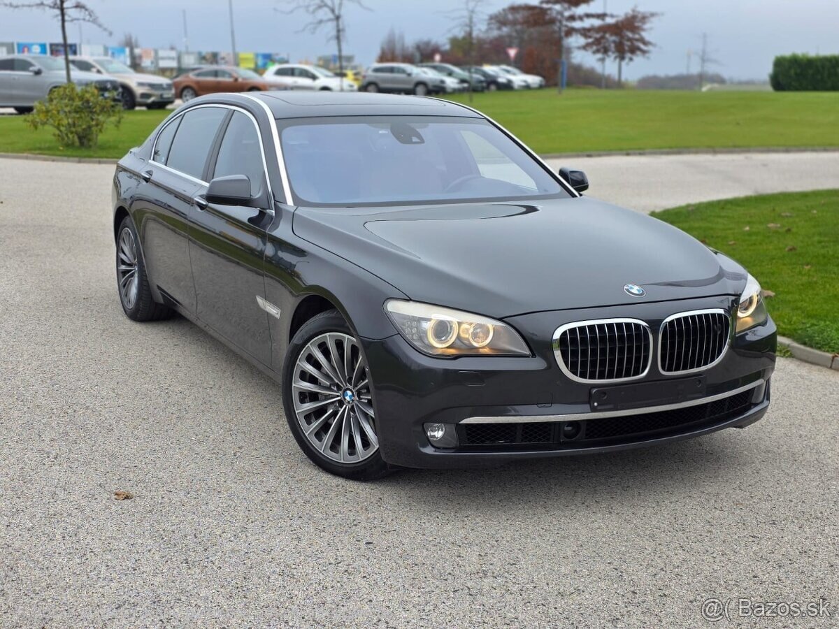 BMW 750XD LONG 4.4i 300 kw - 402 HP Nová STK/EK
