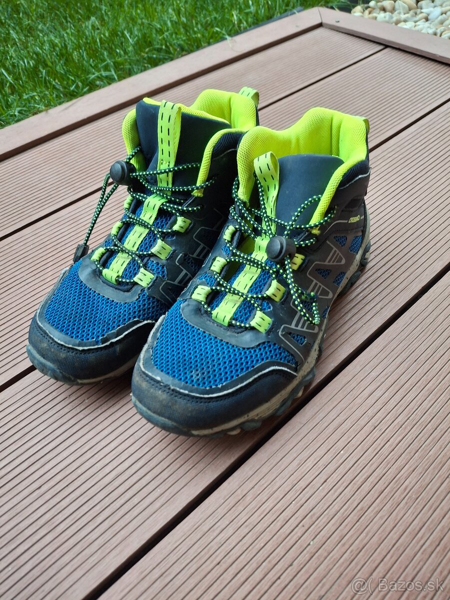 Turistické/ jesenne jarne topánky