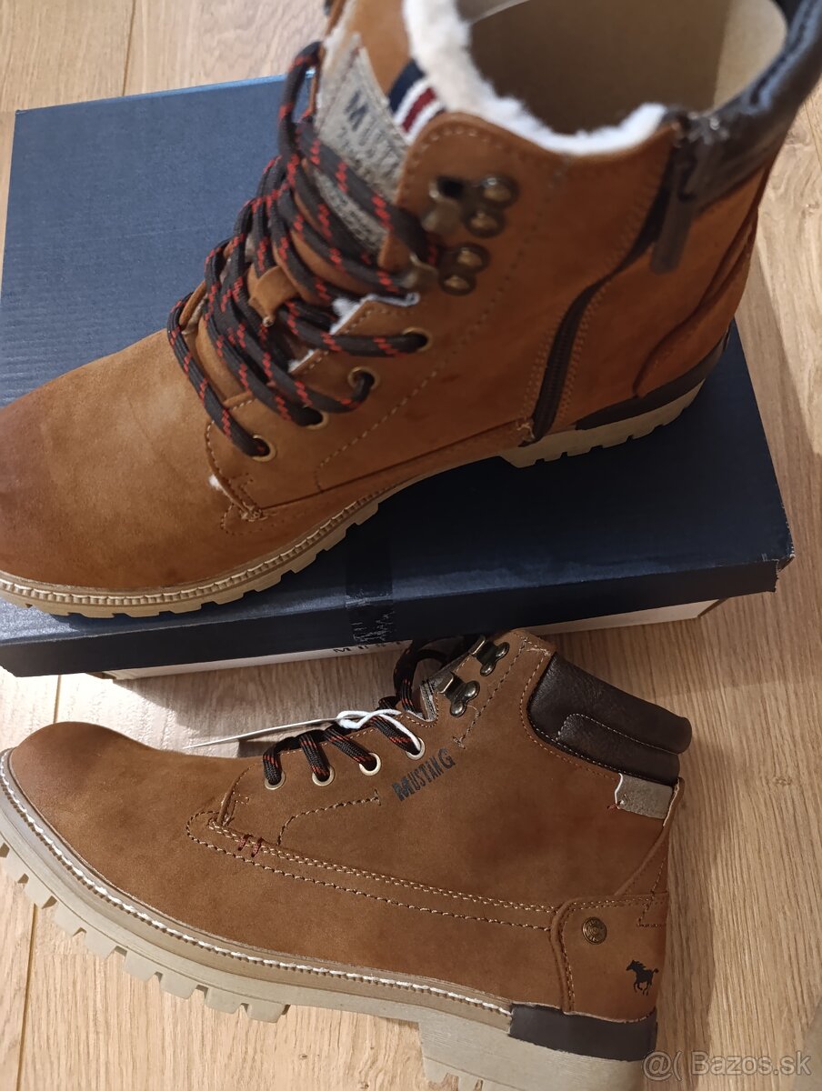 Pánske topánky Mustang