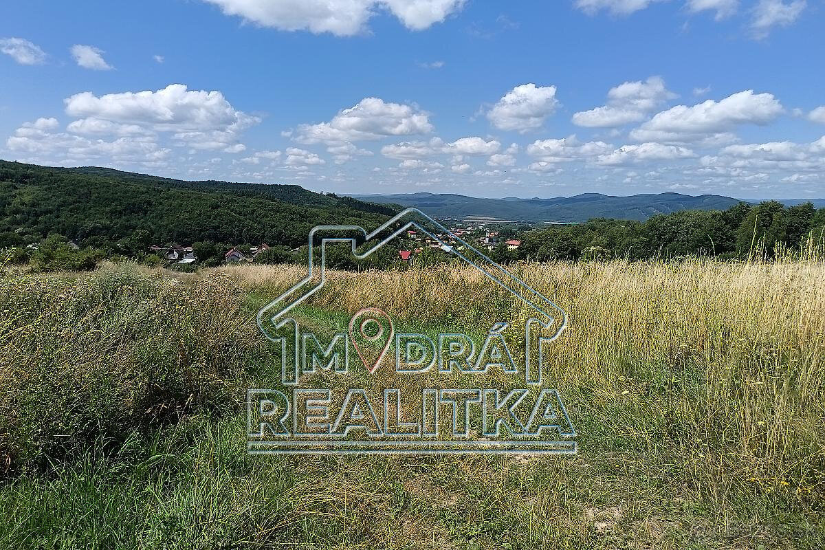 Rekreačný pozemok s panoramatickým výhľadom – Zemplínske Hám