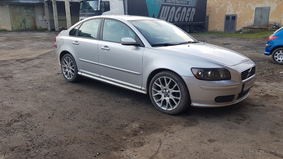 Volvo s40 r-dising 2.0 D 2005