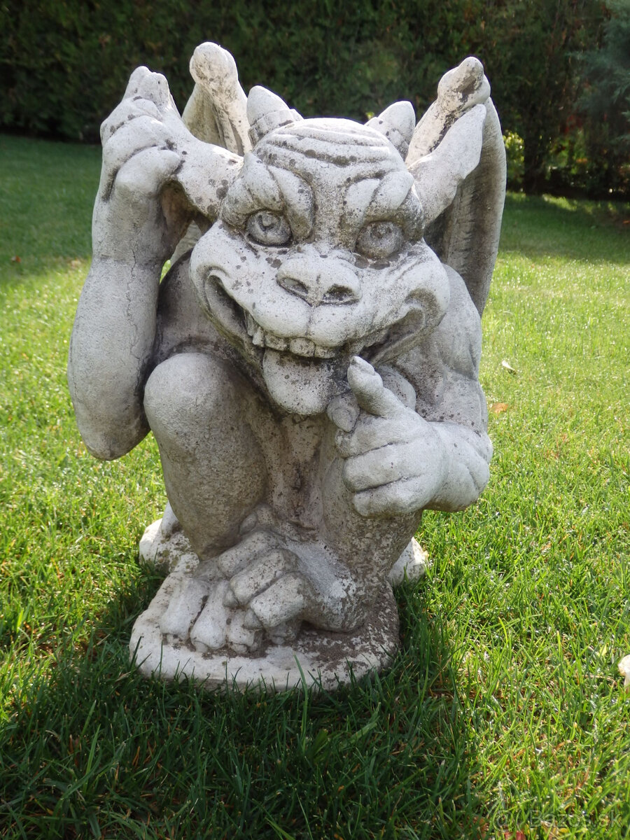 Predám betónovú sochu