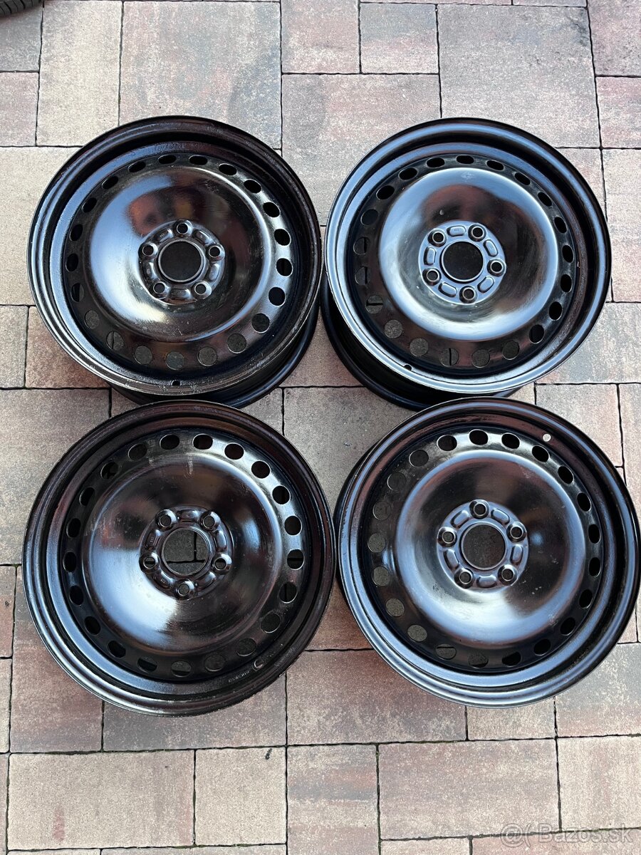 Orig. plechove disky Ford R16, 5x108