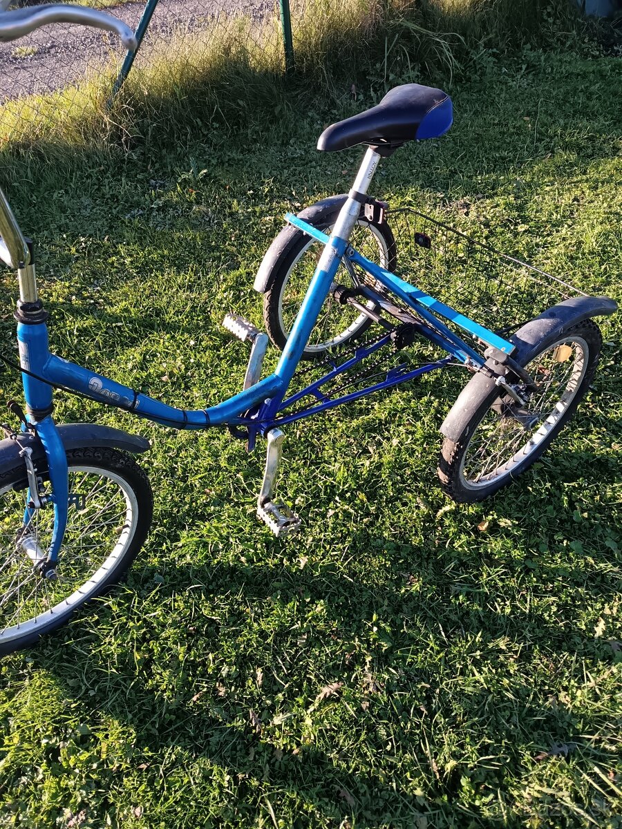 Bicykel trojkolka