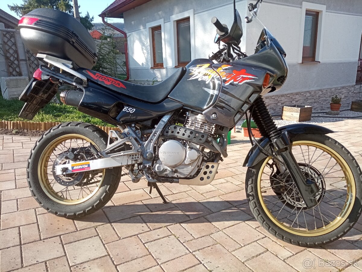 Honda NX 650 Dominator