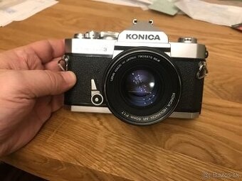 Konica Autoreflex T3
