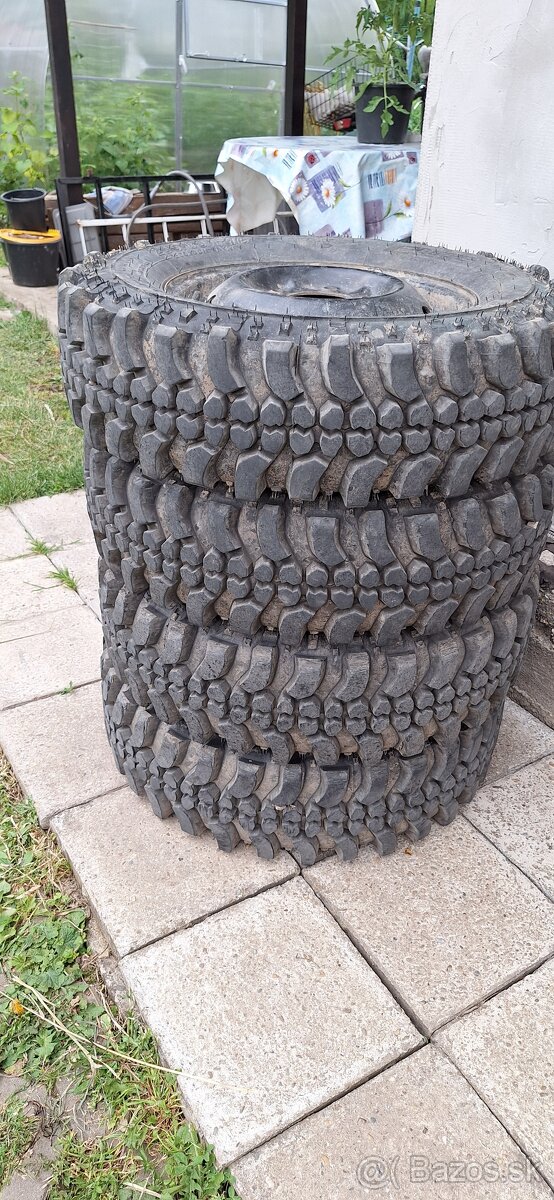 Pneu 205/80 R16 t3