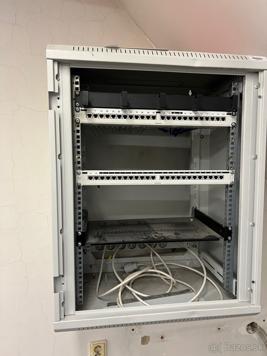 U rack