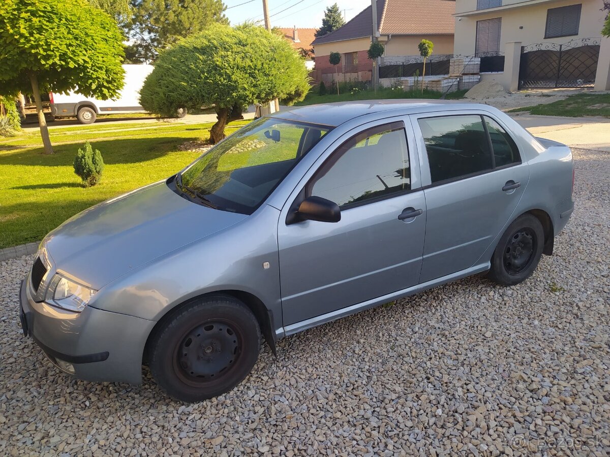 🚗 Škoda Fabia Sedan 1.4 - 202837 km